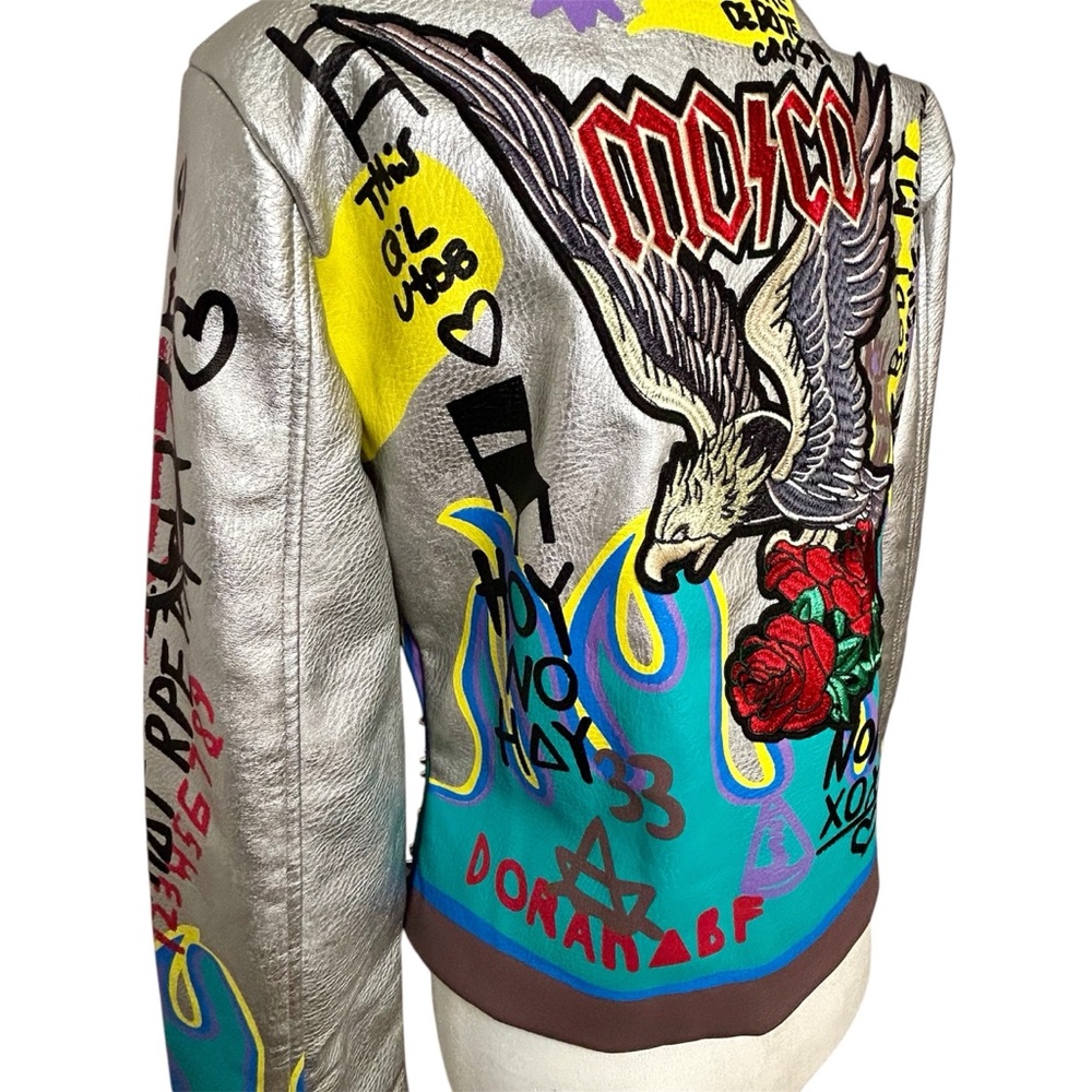 Robert Phillipe Graffiti Print Faux Leather Cropped Motorcycle Jacket Size M Stu - Picture 11 of 15